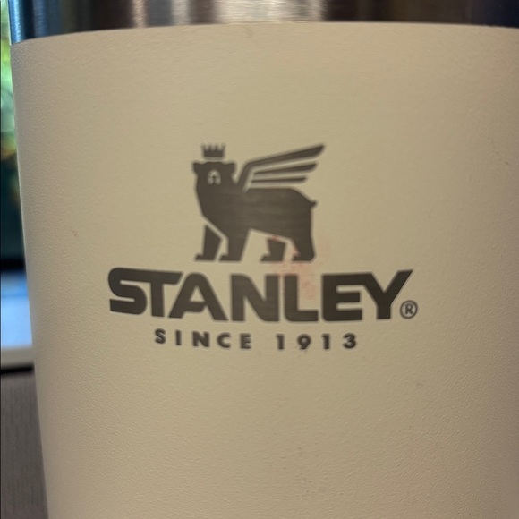 Stanley 40oz Travel Tumbler with Handle - Picture 3 of 7